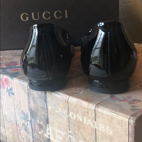 Gucci Vernice Crystal Ballet Flats - Picture 5 of 8
